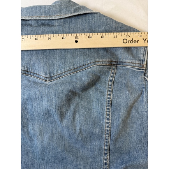 Levi's Light Blue Button Front Pocket Denim Trucker Jacket Large - Picture 12 of 12